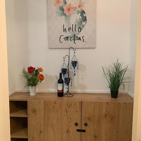 Dream Central Plaza Apartment