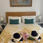 Апартаменты Dream Central Plaza *