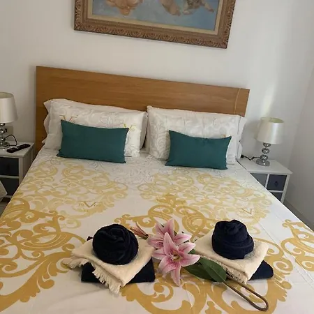 Dream Central Plaza *